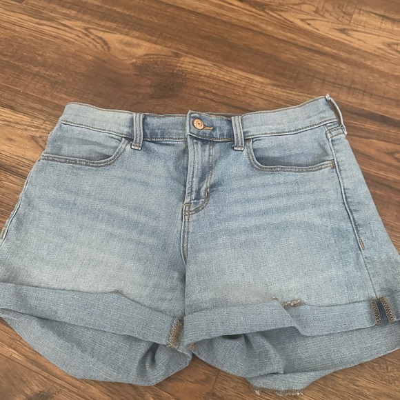 Old Navy Shorts (2) - Picture 7 of 7